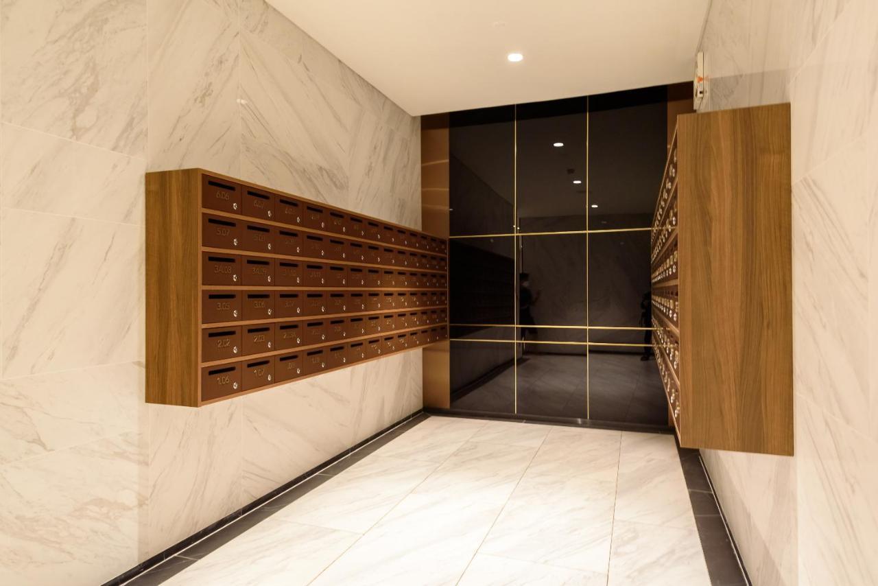 Metropole Thu Thiem - The Galleria Apartment
