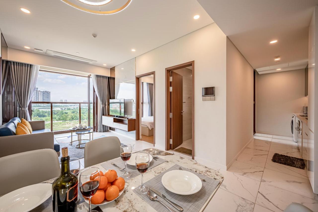 Metropole Thu Thiem - The Galleria Apartment *